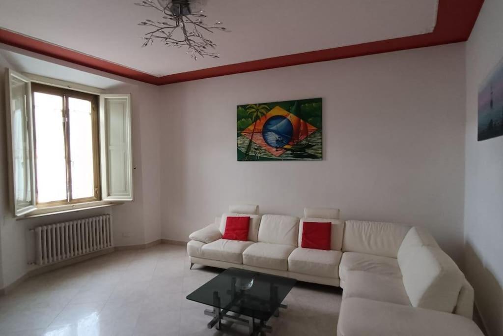 Casa Giafer Apt Luminoso Spazioso Ben Localizzato Florence Extérieur photo